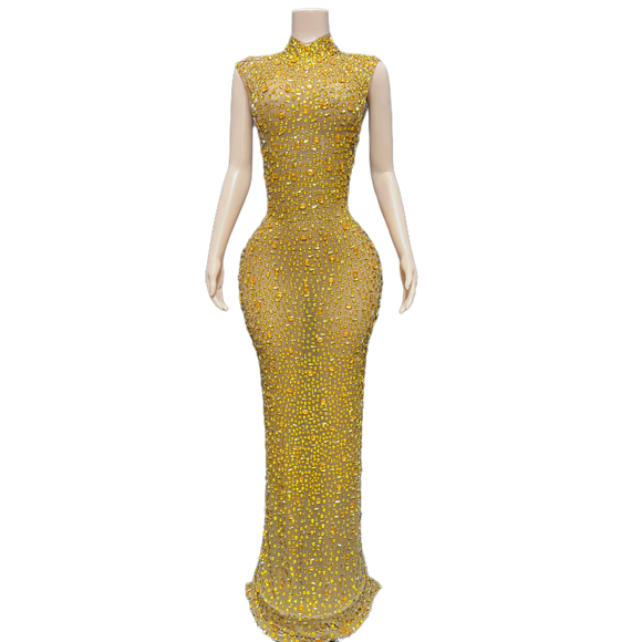 Bella in Gold